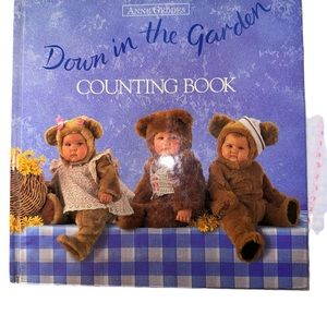 COPY - Anne Geddes “Down In the Garden” counting book